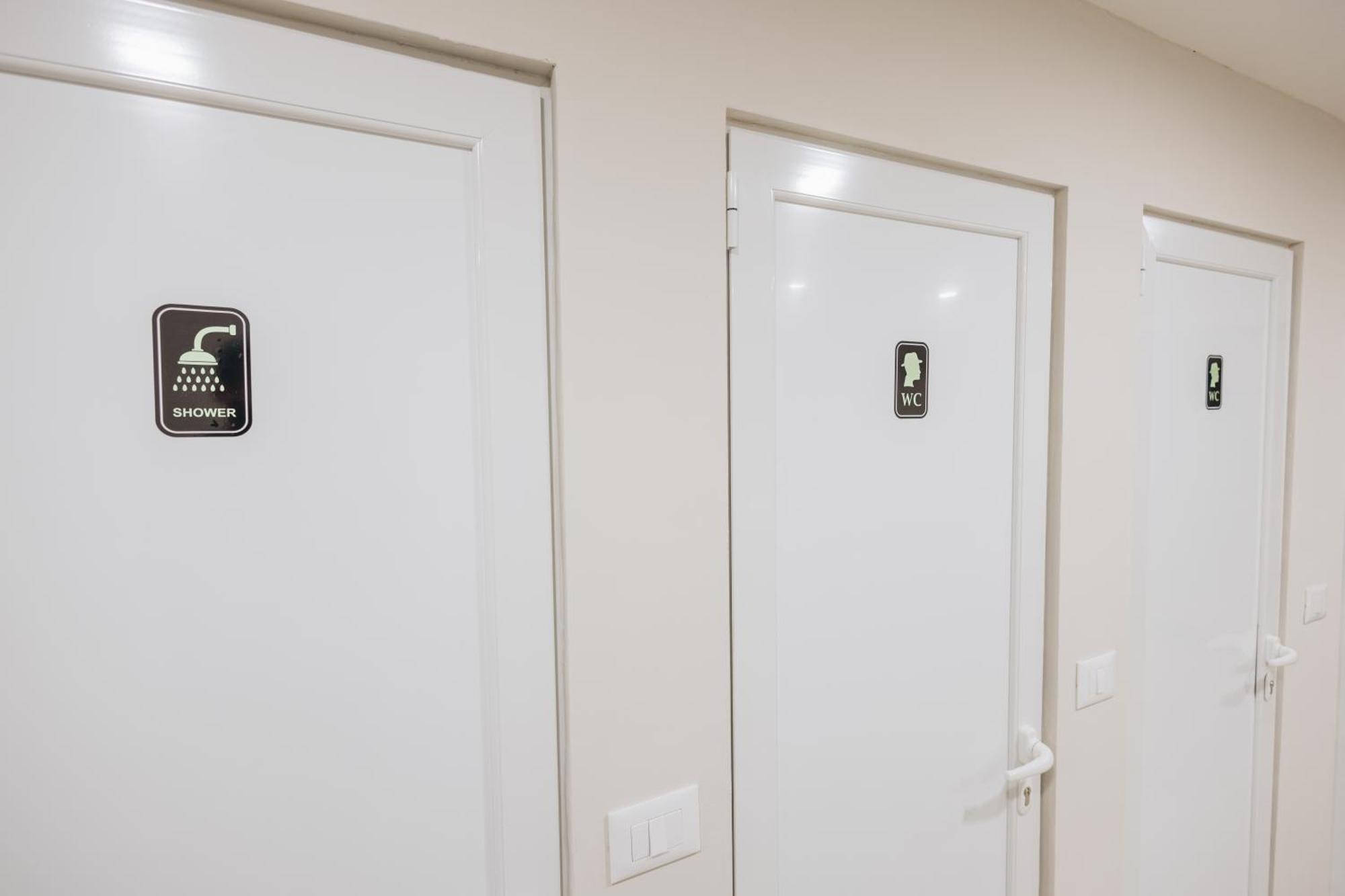 Gm Tirana Hostel Kültér fotó